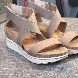 Adrianna Papell Tan Wedge Shoes with Elastic Straps